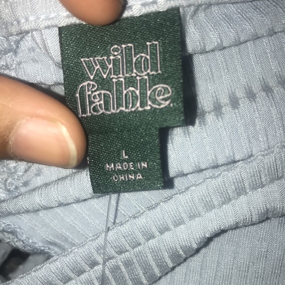 Wild Fable Light Blue Bodysuit - Picture 5 of 6